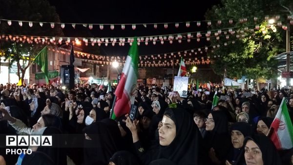 عقد سه زوج جان فدای الشتری در تجمعات شبانه