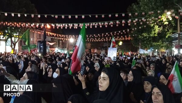 عقد سه زوج جان فدای الشتری در تجمعات شبانه