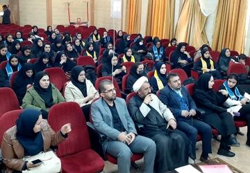 گردهمایی منتخبین شوراهای دانش‌آموزی بویراحمد در یاسوج