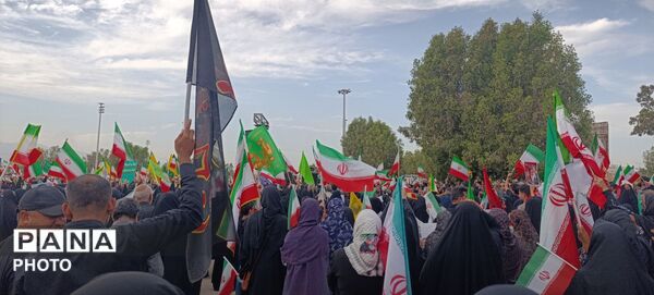 خروش حماسی مردم انقلابی بندرعباس در تجدید میثاق با رهبر جدید انقلاب اسلامی