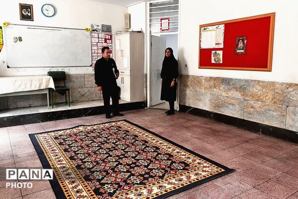  مدارس منطقه ۴؛ میزبان مهمانان یزدی در آیین بدرقه رهبر شهید انقلاب