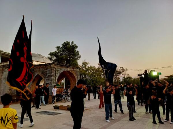 عزاداری جوانان در روز  رحلت نبی اکرم اسلام و امام حسن مجتبی (ع)