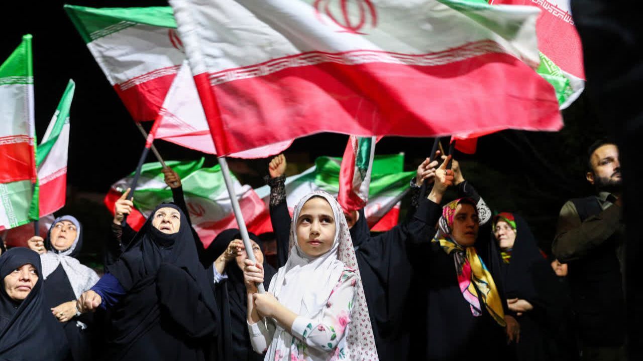 تداوم شکوه همدلی و ایستادگی مردم فردیس 