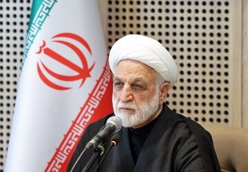 ‌ارفاق و اغماضی در قبال مفسدین وجود نخواهد داشت/ تحت هیچ شرایطی نباید از توطئه‌های دشمن غافل شویم
