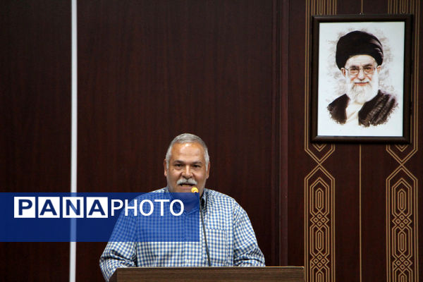 محفل قندشکن با طعم دفاع مقدس در یزد