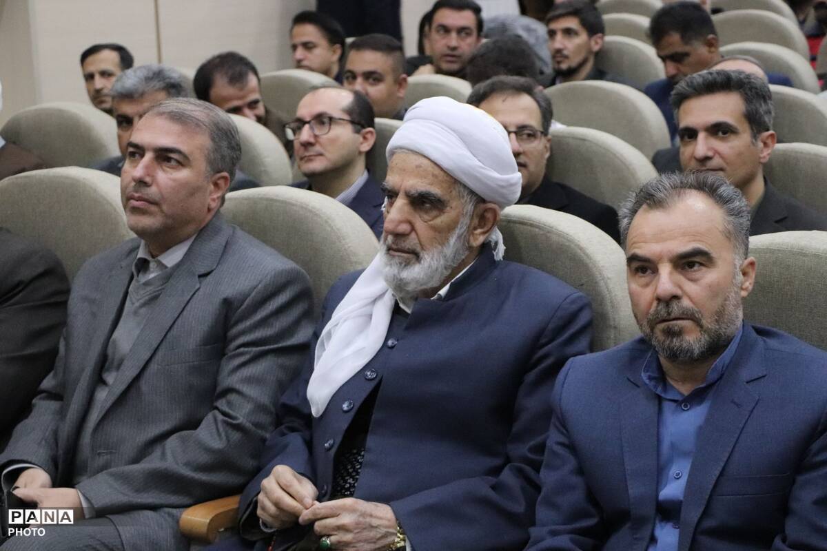 اجلاسیه استانی نماز دانش آموزی در سنندج