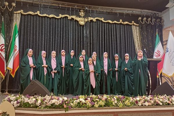 مراسم بزرگداشت مقام معلّم در تالار شباهنگ شهرستان شهریار