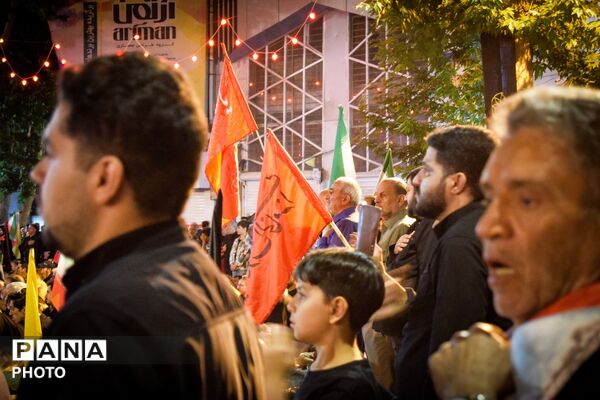 میدان مصدق کرمانشاه؛ میزبان نخستین شب های عزاداری‌های خیابانی