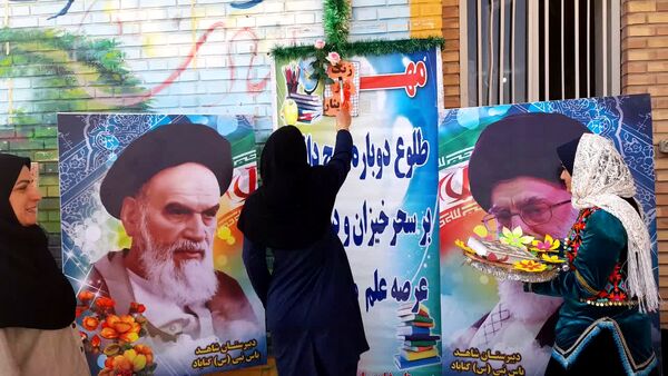 آغاز سال تحصیلی جدید در دبیرستان شاهد یاس نبی شهرستان گناباد