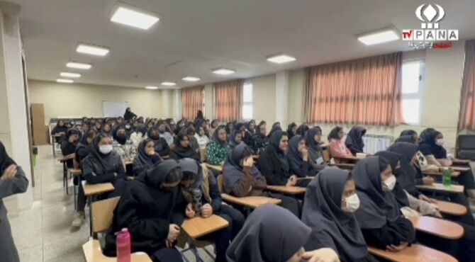 زنگ قانون در دبیرستان صارمیه اصفهان به اجرا درآمد
