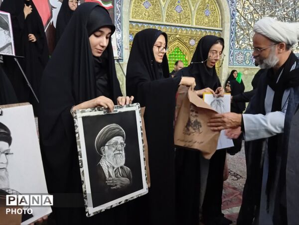همخوانی سرود «باید برخاست» در قم