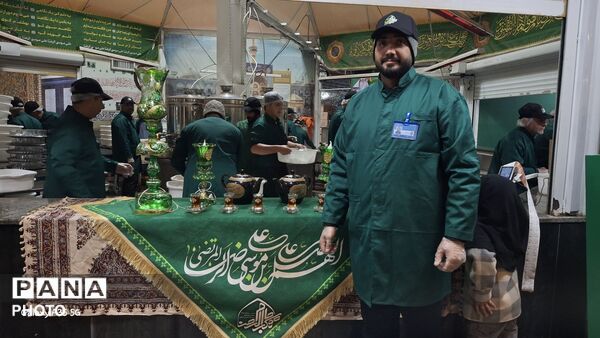  احیای شب بیست‌وسوم با حضور گسترده زائران