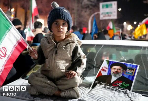 قیام بیست و نهم در بام ایران 