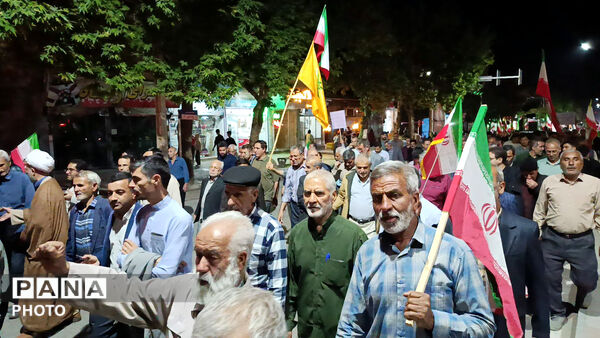 تجمعات شبانه مردمی هنوز ادامه دارد