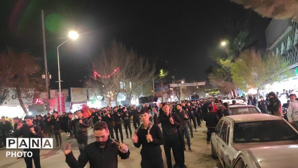 دسته های عزاداری شبانه در تجمع شهرستان نیشابور 