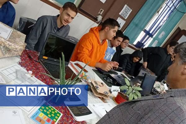 نمایشگاهی از دستاوردهای استعدادهای درخشان