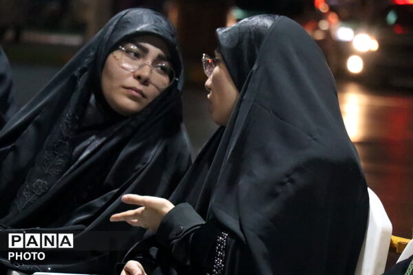 غرفه باانرژی‌ها، میزبان تجمعات شبانه
