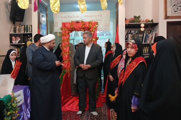 اعتکاف دانش‌آموزی در شهرستان اسلام آباد غرب 