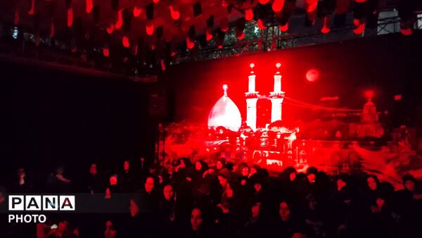 شب‌های بی‌قراری ماه محرم در کنار شهدای گمنام و در سوگ سید و سالار شهیدان 