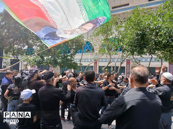 عاشورا؛ روایت دلدادگی در قاب اشک و ارادت 