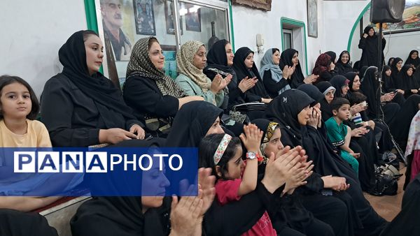 محفل انس با قرآن کریم در زورخانه باب‌الحوائج قائمشهر