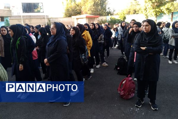 جشن روز دانش‌آموز در مدارس ناحیه ۳ شیراز
