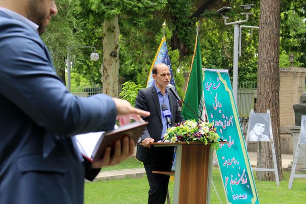 نشست خبری مدیرکل آموزش و پرورش استان اصفهان