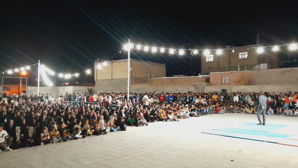 برگزاری جنگ شادی خانوادگی در مصلی شهر سلامی به مناسبت عید سعید فطر