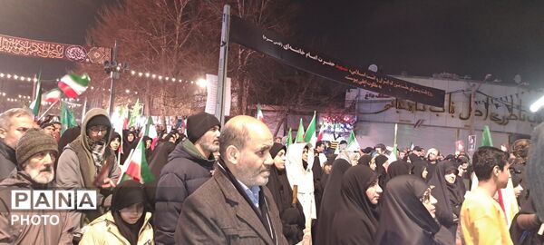 ایستادگی مردم کرج مقابل دشمنان متجاوز آمریکایی_صهیونی