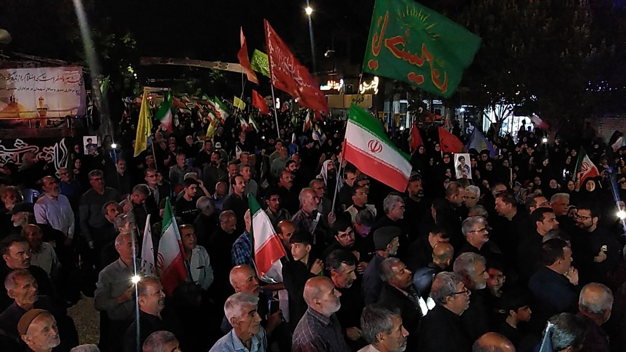 اجتماعات شبانه مردم همزمان با سالروز ورود امام رضا (ع) به نیشابور 