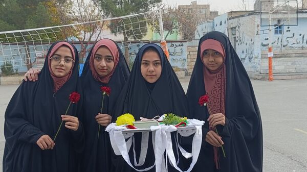 برگزای بیست و ششمین مانور سراسری زلزله و ایمنی در دبیرستان دخترانه متوسطه اول شهید عباسی 