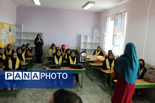 برگزاری اردوی تمشک در شهرستان گرمه 