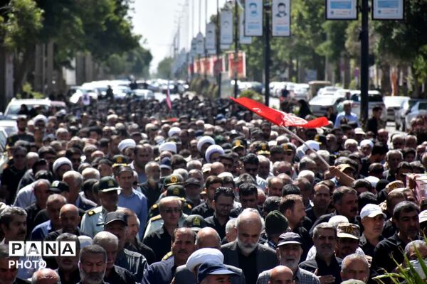 قروه در سوگ لاله سرخ فراجا؛ وداع حماسی مردم با شهید محمد حسن‌بیگی