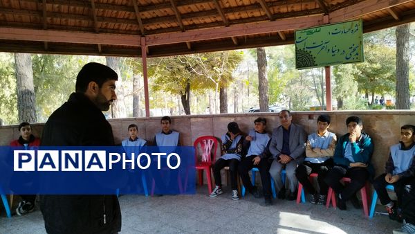 بازدید مدیرکل مدیر بحران استانداری اصفهان از اردوهای طرح تمشک استان اصفهان