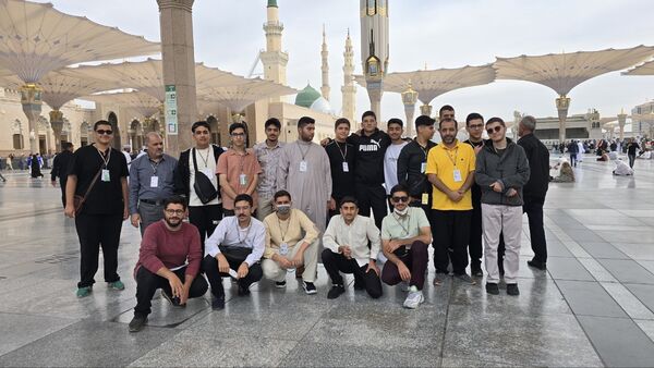 مدینه مقصد اول دانش‌آموزان زائر