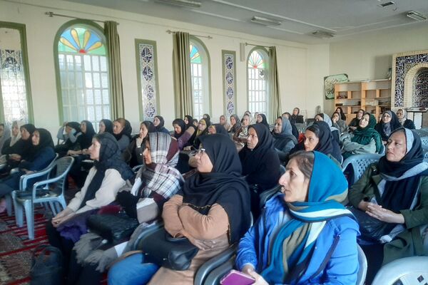 دومین جلسه آموزش خانواده در دبیرستان پویش