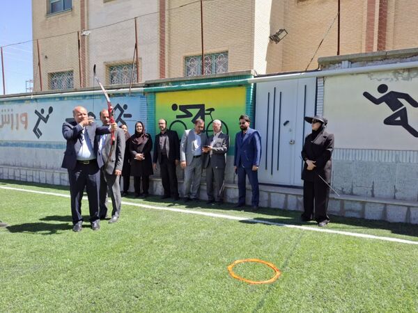 افتتاح زمین چمن هنرستان تربیت بدنی محمد شهرستانی ناحیه ۶ مشهد