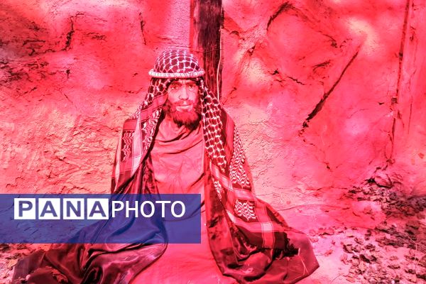 بازدید دانش‌آموزان دبیرستان یادگار امام از کوچه‌های بنی‌هاشم