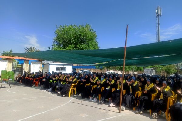 فرشتگان آسمانی و دهه کرامت