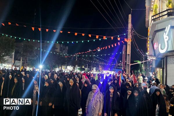تداوم حضور در خیابان‌ها؛ رمز اتحاد و پیروزی 