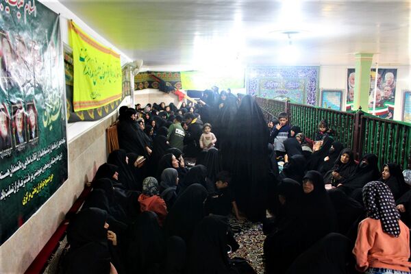 گرامیداشت یاد و خاطره ۱۵ شهید والامقام روستای مومن آباد قم