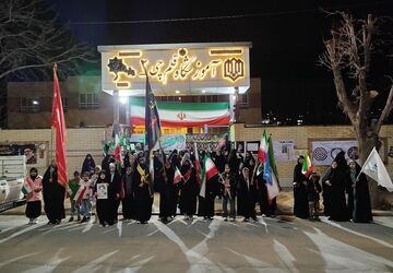 برپایی موکب دانش آموزی به یاد شهدای میناب