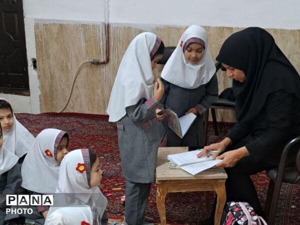 از مدرسه تا مسجد، پیوند نور و دانش آینده ای روشن برای ایران