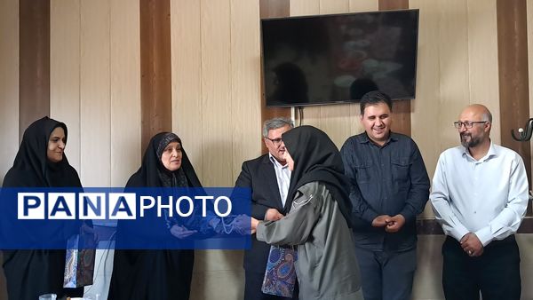 تقدیر از دانش‌آموزان خبرنگار‌ فعال خبرگزاری پانا زنجان