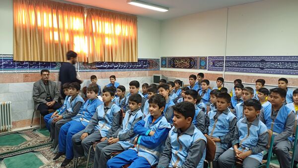 برگزاری مراسم نمادین سفیران سلامت در کمیجان