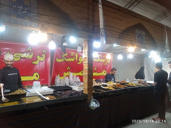  نمایشگاه صنایع دستی و سوغات کرج در کاخ مروارید کرج 