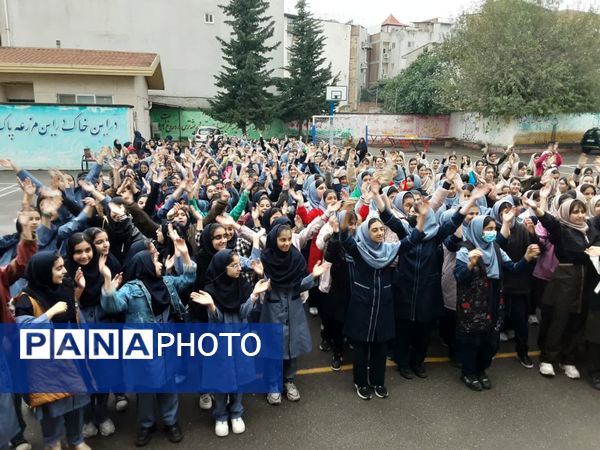 جشن روز مازندران در مدرسه شهید بهداشت قائمشهر