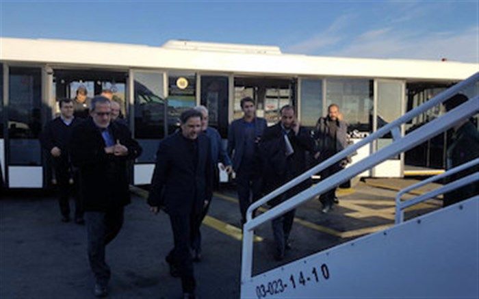 وزیر راه و شهرسازی جهت بررسی آخرین وضعیت سانحه هواپیمای آسمان عازم کهگیلویه و بویر احمد شد