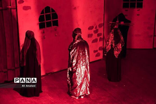 اجرای تعزیه (شفیعه محشر)