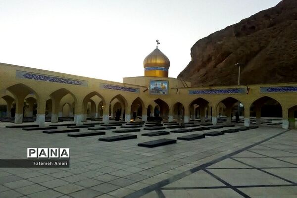امام زاده پیرمراد (ع) و آرامگاه شهدای دفاع مقدس‎ داراب